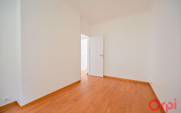 Appartement à vendre    3 pièces • 53,20 m2 Paris 13