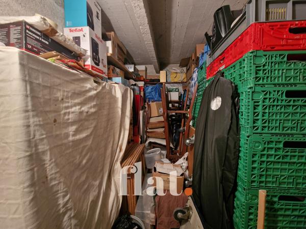 Grand Appartement T3/T4 de 92m2+Place de pkg en s/sol+ balcon / dpe C / 3ème étage / ascenseur