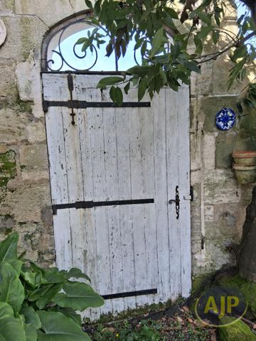 Biens de prestige à vendre Pauillac : 350 000 € - AJP Pauillac Immobilier