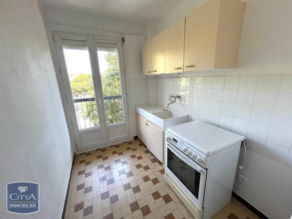 Appartement à louer 1 pièce 30.83m² Port-de-Bouc (13110)