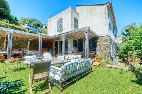 Maison Pino 5 pièce(s) 183 m2 vue dégagée