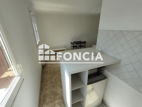 Location Studio meublé 32.71 m² - 181 AVENUE DE LA CAPELETTE Marseille 13010