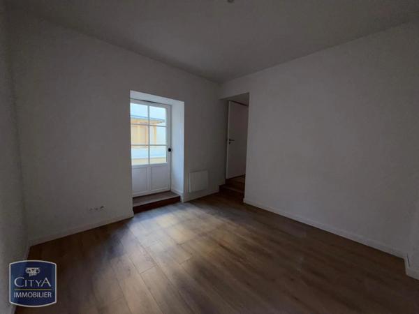 Appartement à louer 3 pièces 74.1m²