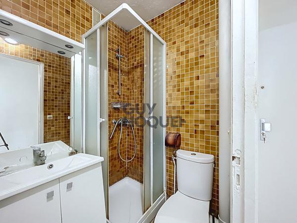 Immeuble Vitry Sur Seine 5 pièces 118.16 m2