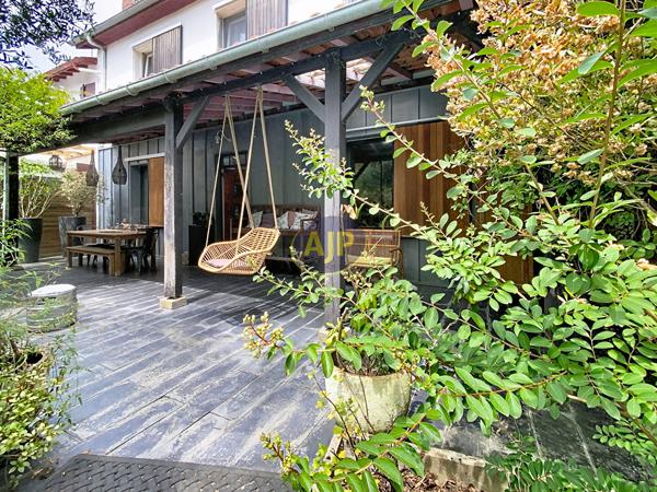 Biens de prestige à vendre Bayonne : maison 688 000€ - AJP Mateille Immobilier Biarritz
