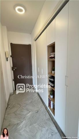 STUDIO 28M2 CENTRE VILLE MANDELIEU