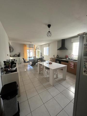 Maison familiale 4 ch., bureau, grande terrasse