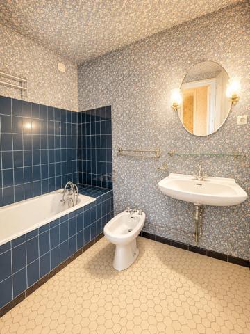 Appartement Orleans 3 pièces de 85.63 m2 avec balcon, ascenseur, parking et cave