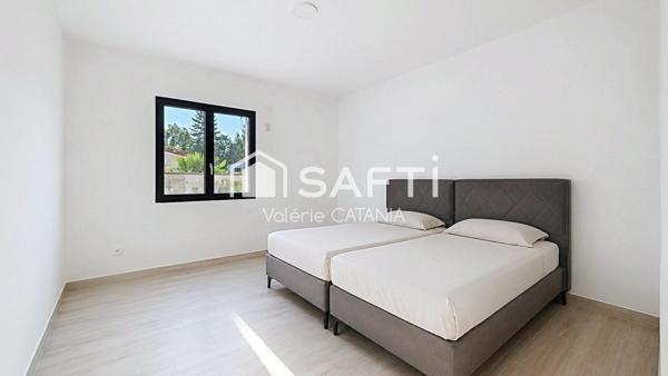 Saint-Etienne de st Geoirs, Maison contemporaine de plain-pied – 125 m² – Terrain 675 m²