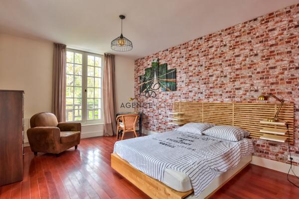 Maison Le Vésinet 9 pièces 214 m² Le vesinet
