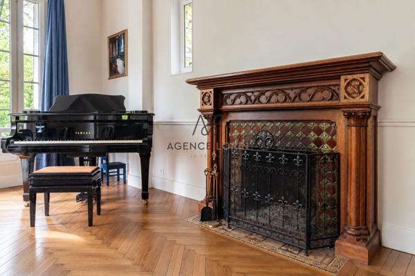 Maison Le Vésinet 9 pièces 214 m² Le vesinet
