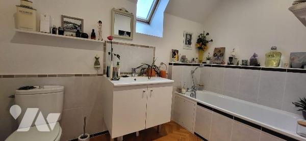 PAVILLON TRADITIONNEL SUR SOUS-SOL TOTAL