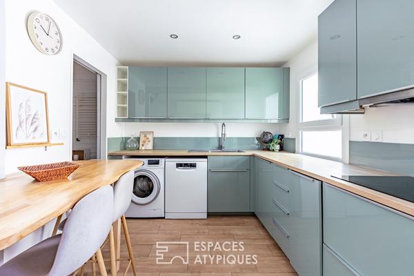 Maison de ville rénovée avec terrasse en centre ville de Crépy-en-Valois