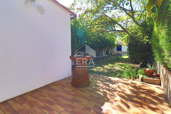 À LOUER MAISON 55 m² MEUBLÉ AVEC JARDIN DE 100 m² -POINTE ROUGE - À 300 M DE LA MER