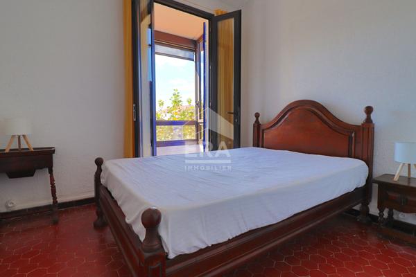 À LOUER MAISON 55 m² MEUBLÉ AVEC JARDIN DE 100 m² -POINTE ROUGE - À 300 M DE LA MER