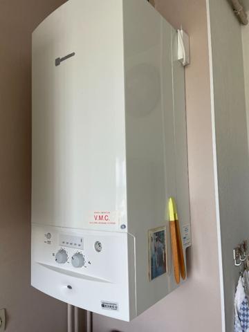 VANNES secteur Ménimur appartement 78 m², 2 chambres, commerces, bus, écoles.