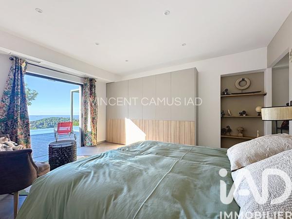 Maison à vendre 7 pièces 270 m² Ollioules