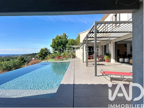 Maison à vendre 7 pièces 270 m² Ollioules