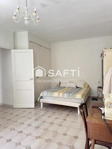 maison  en ville 13005