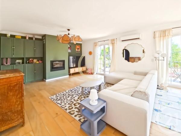 Appartement T3 à vendre  3 pièces - 121,35 m 2   CALVI  - 202