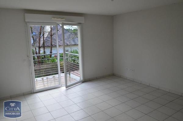 Appartement à louer 2 pièces 47.01m²