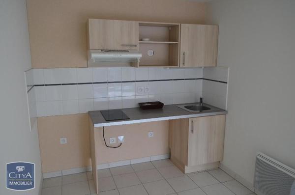 Appartement à louer 2 pièces 47.01m²