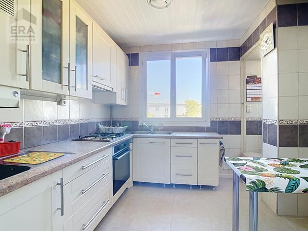 Appartement 4 pièces à vendre à Marseille - Saint-Tronc avec vue dégagée