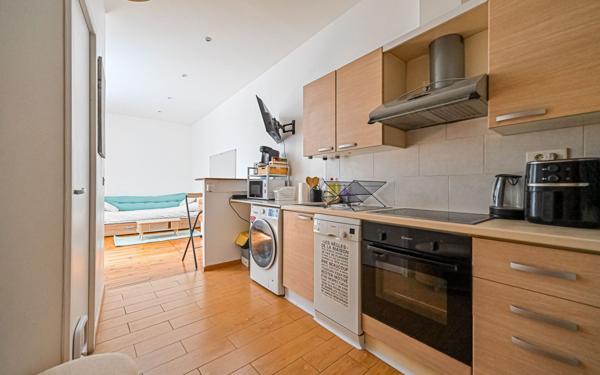 Appartement à louer    2 pièces • 36,83 m2 Paris 17