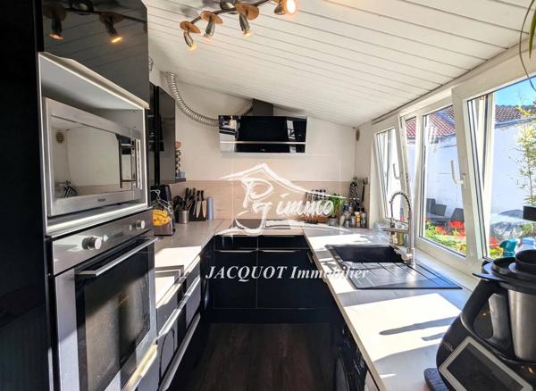 Vente immobilière : Maison à Halluin , quartier Centre 4 pièces 74 m² 158 500 €- Jacquot Immobilier.