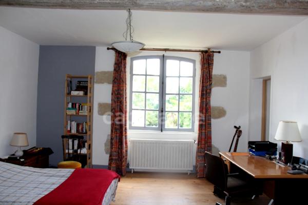 Propriete à vendre 15 pièces proche de FLEURANCE (32)