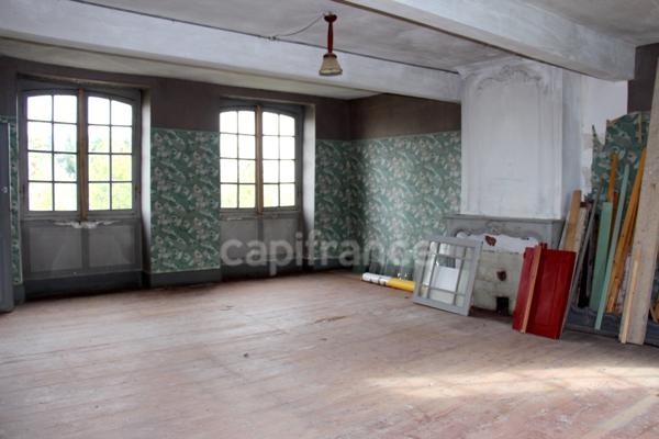 Propriete à vendre 15 pièces proche de FLEURANCE (32)