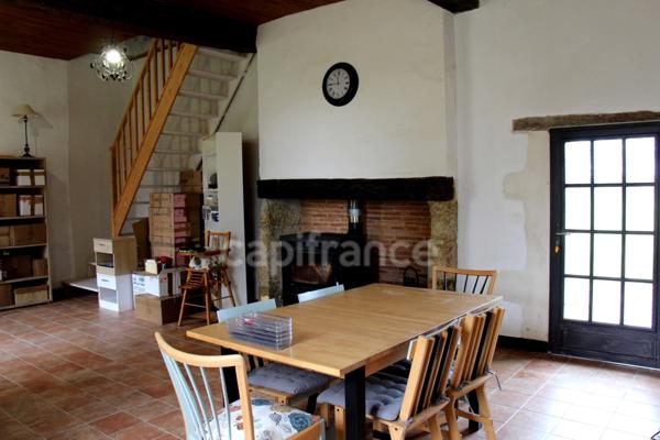 Propriete à vendre 15 pièces proche de FLEURANCE (32)