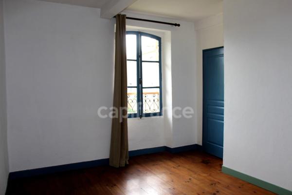 Propriete à vendre 15 pièces proche de FLEURANCE (32)