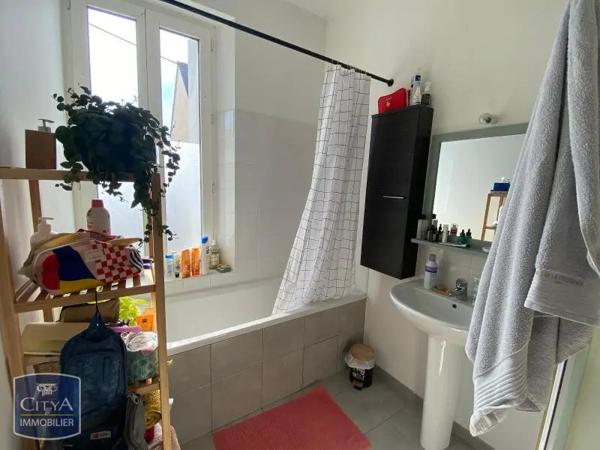 Maison à louer 3 pièces 82.56m² Saint-Brieuc (22000)
