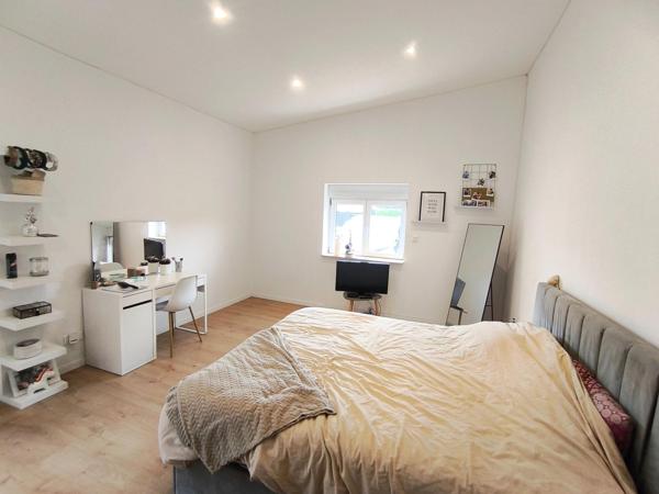 Maison 6 pièces de 167m² avec piscine