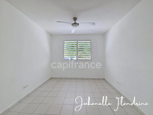 À LOUER – PETIT-BOURG | Appartement T3 de 62 m² avec loggia de 12 m² – Résidence sécurisée
