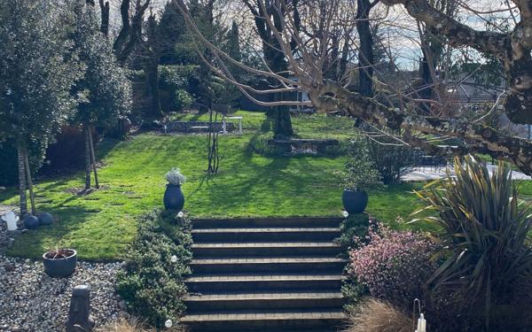 Maison à vendre    5 pièces •  Sainte-Foy-lès-Lyon