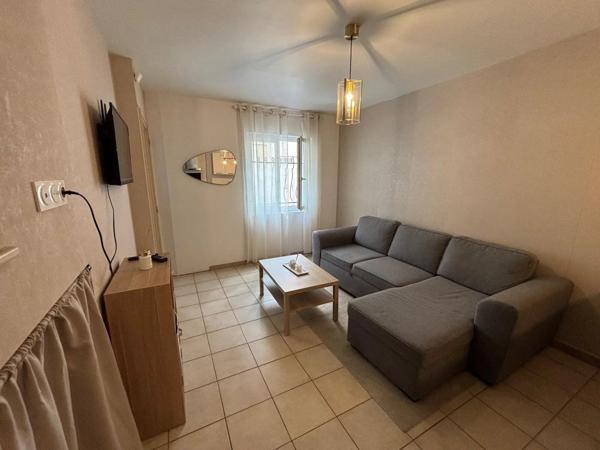 Location Maison de village 3 pièces 39 m2 à Agen