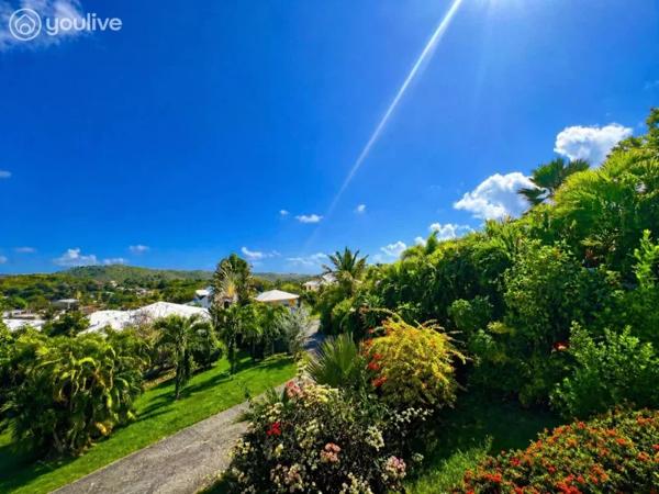 Sainte-Anne -Cap Chevalier –VILLA T5 + TERRAIN CONSTRUCTIBLE DÉTACHABLE