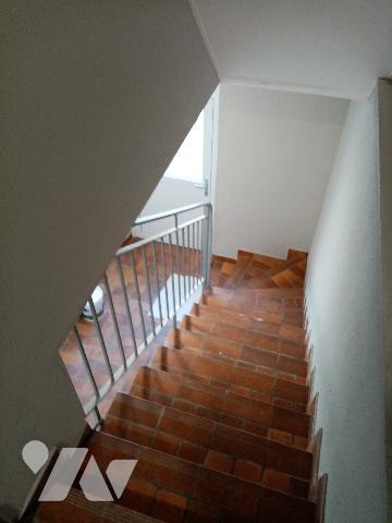 centre ville  Appartement très lumineux  F4,  2 parkings, cave
Etat neuf, prestations de qualité