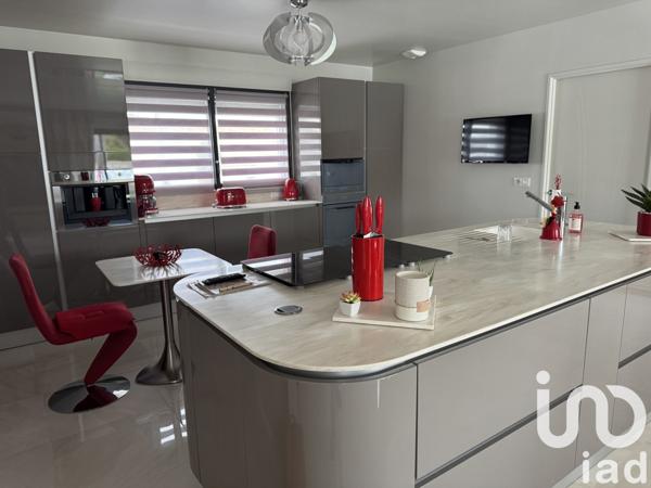 Maison d’architecte 5 pièces de 168 m² à Meschers-sur-Gironde (17132)