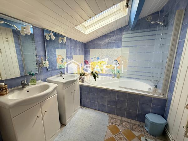 Maison avec local professionnel