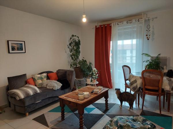 Parking + appartement + parking