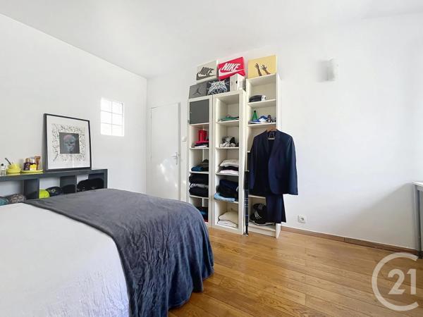Appartement à vendre  4 pièces - 93,05 m 2   ROMAINVILLE  - 93