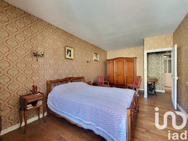 Immeuble à vendre 374 m² Nozay