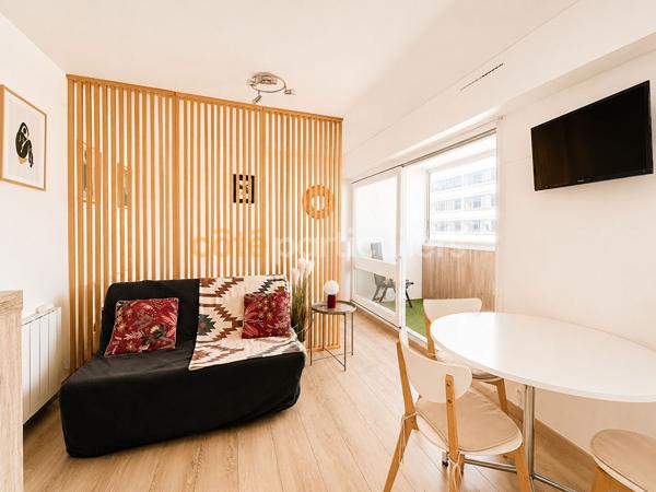 Vente
                Appartement24,45 m² - 1 Pièce -
                    SAINT HILAIRE DE RIEZ (85270)
