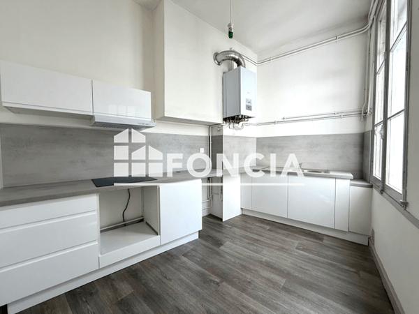 Location Appartement 4 pièces 113.94 m² - 28 COURS PORTAL Bordeaux 33000