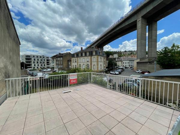 Immeuble à vendre    3 pièces • 165 m2 Hayange