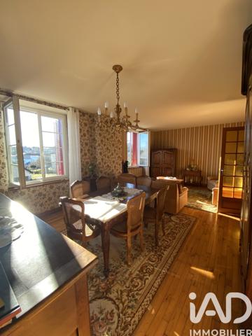 Immeuble à vendre 210 m² Égletons