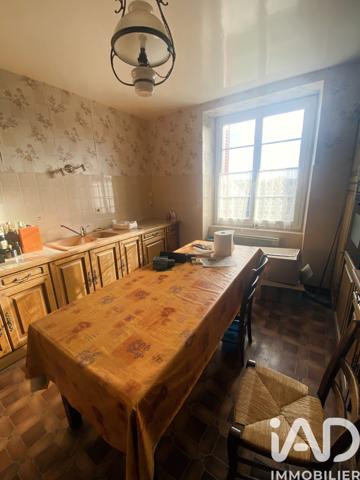 Immeuble à vendre 210 m² Égletons